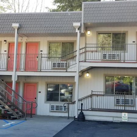 The Northern Inn Redway 외부 사진